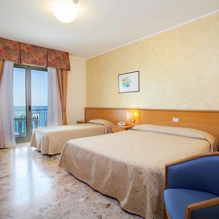 Hotel La Tonnara Амантея Экстерьер фото
